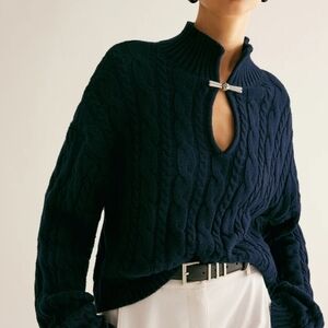 Commense Cotton Keyhole Neckline Knit Top